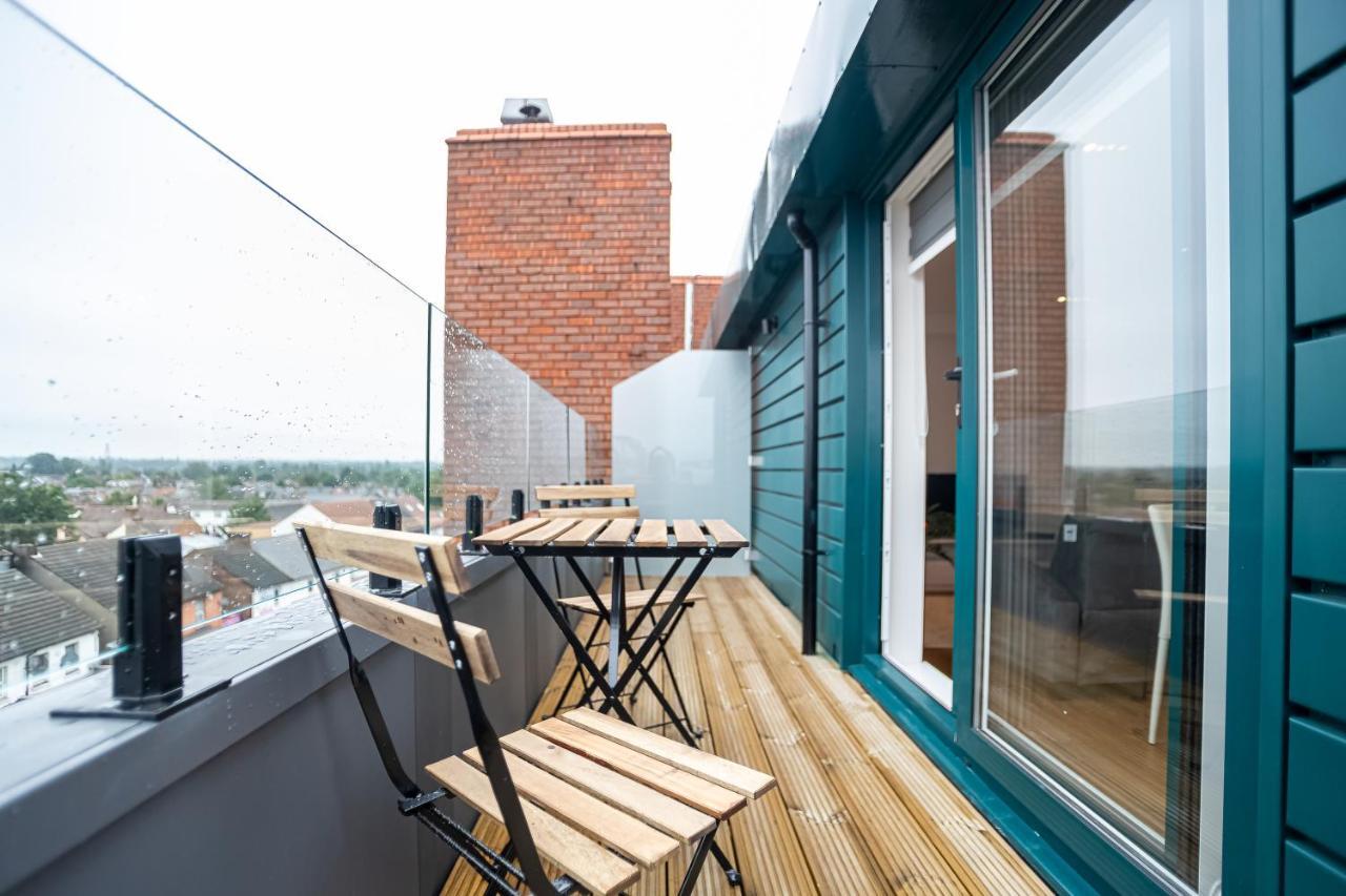 Вилла Deluxe Chic 1 2 Bed Apts Near Heathrow Legoland Windsor Слау Экстерьер фото
