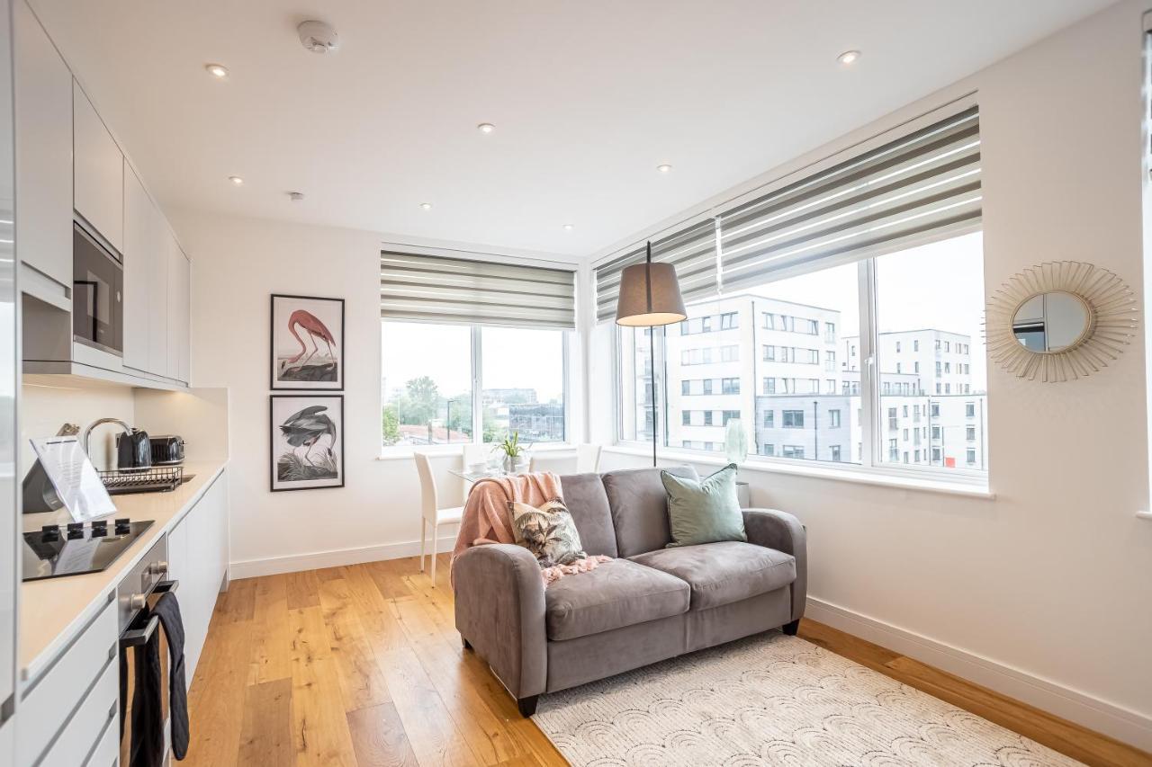 Вилла Deluxe Chic 1 2 Bed Apts Near Heathrow Legoland Windsor Слау Экстерьер фото