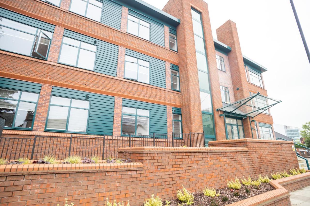 Вилла Deluxe Chic 1 2 Bed Apts Near Heathrow Legoland Windsor Слау Экстерьер фото