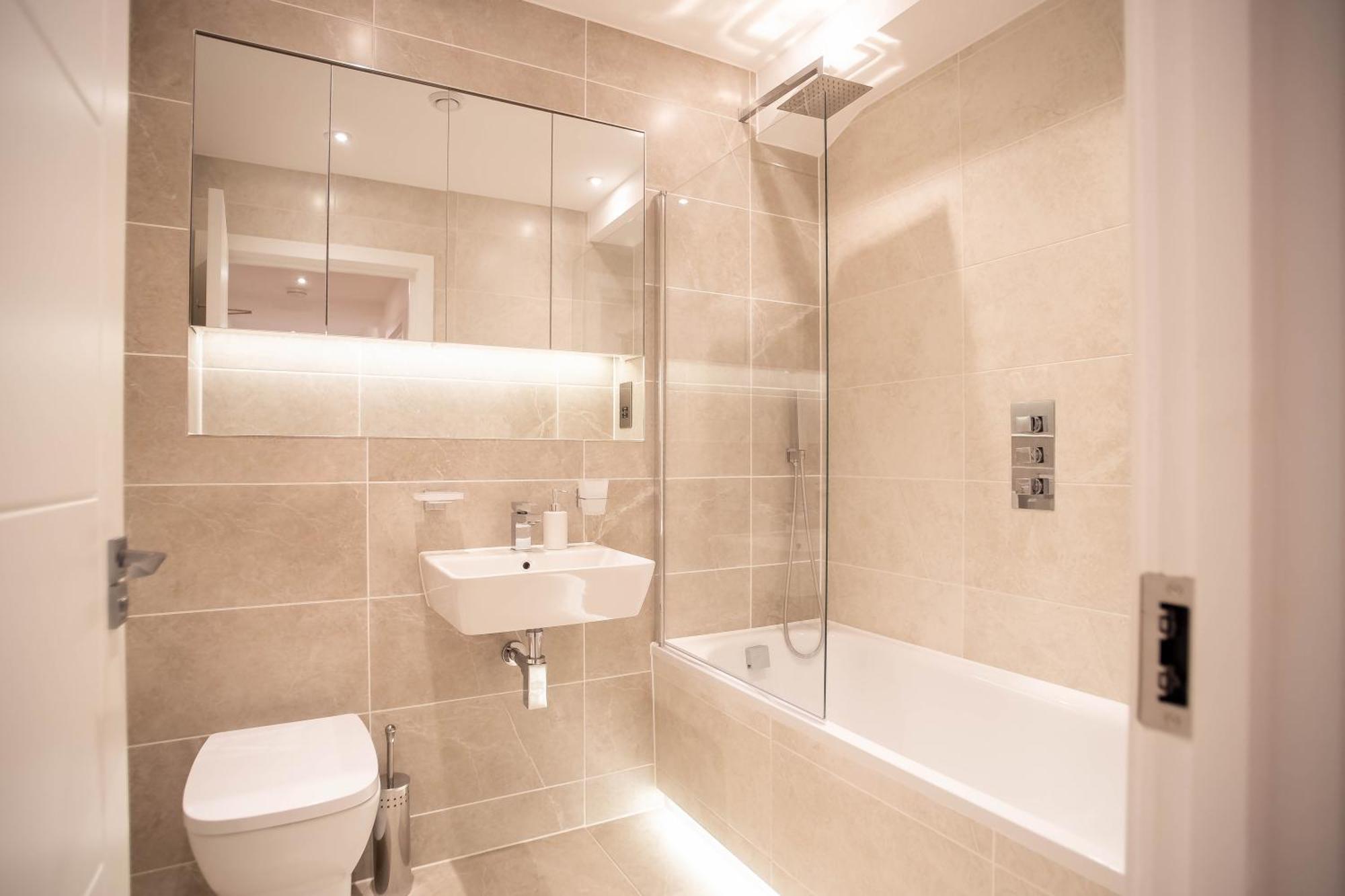 Вилла Deluxe Chic 1 2 Bed Apts Near Heathrow Legoland Windsor Слау Экстерьер фото