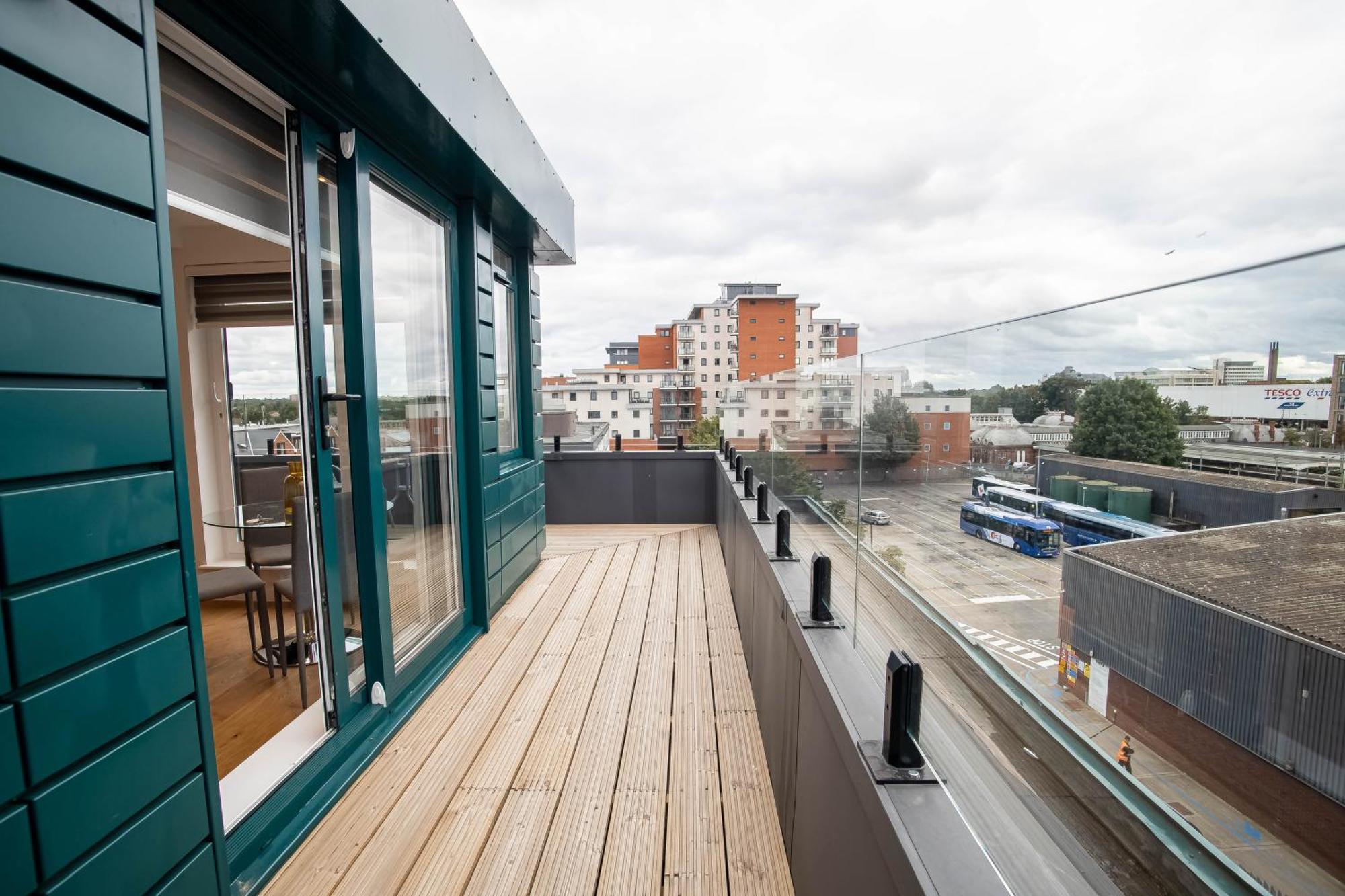 Вилла Deluxe Chic 1 2 Bed Apts Near Heathrow Legoland Windsor Слау Экстерьер фото